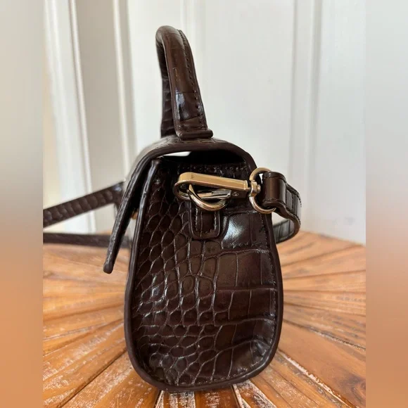 Used Zara Small Elegant Chocolate Brown Crocodile-Embossed Faux Leather Handbag - Picture 8 of 15